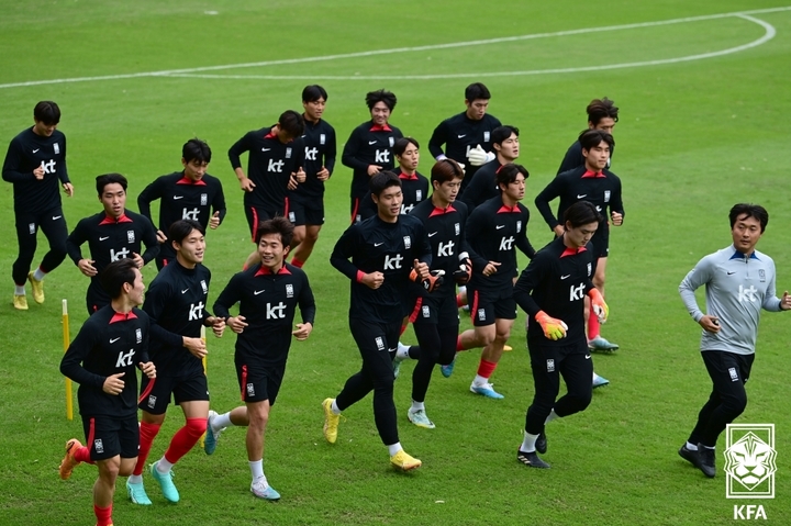 [서울=뉴시스]김은중호, 에콰도르와 U-20 월드컵 16강전 대비 훈련. (사진=대한축구협회 제공)