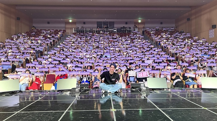 [서울=뉴시스] 그룹 빅톤(VICTON) 임세준. 23.06.05. (사진=IST엔터테인먼트 제공) photo@newsis.com *재판매 및 DB 금지