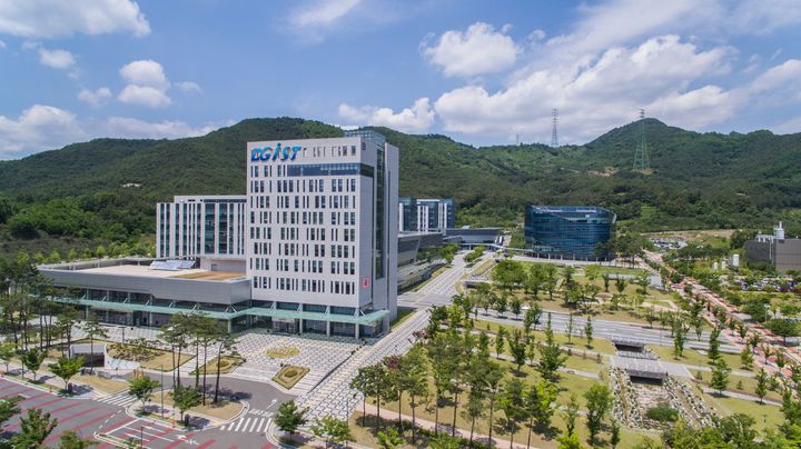 *재판매 및 DB 금지