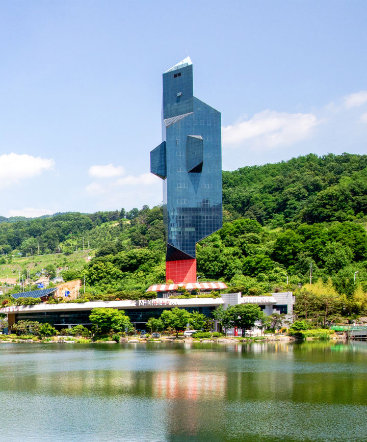 불 꺼진 청주 명암타워, 복합문화공간으로 새 생명