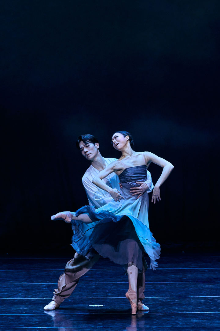 미리내길 (강미선,이현준)-ⓒ Universal Ballet_ Photo by Kyoungjin Kim *재판매 및 DB 금지