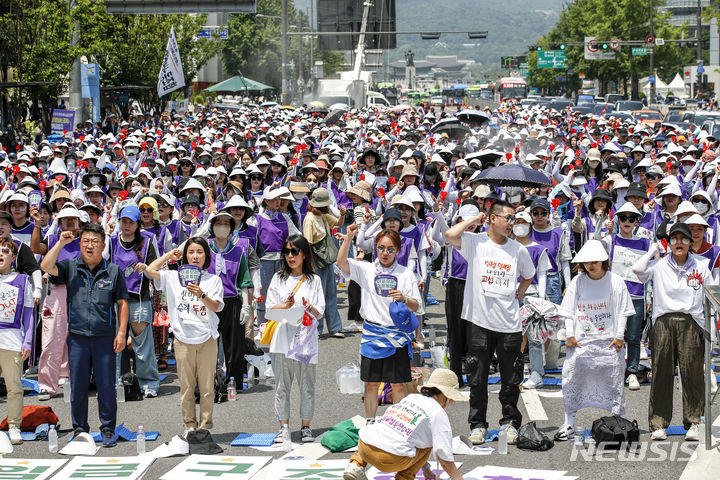 '원청 책임 어디까지'…특고직 많은 유통업계도 발등에 불[열리는 노란봉투법⑤]