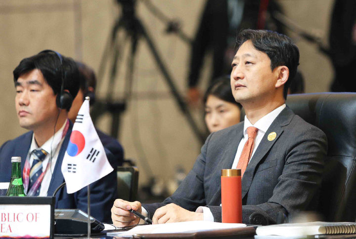 [서울=뉴시스] 안덕근 산업통상자원부 통상교섭본부장이 21일(현지시간) 인도네시아 스마랑에서 열린 제2차 역내포괄적경제동반자협정(RCEP) 장관회의에 참석해 있다. (사진=산업통상자원부 제공) 2023.08.22. photo@newsis.com *재판매 및 DB 금지