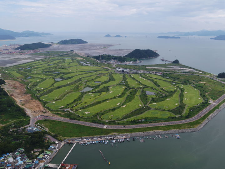 [창원=뉴시스] 경남 창원시 진해구 웅동1지구. (사진=뉴시스 DB). photo@newsis.com *재판매 및 DB 금지