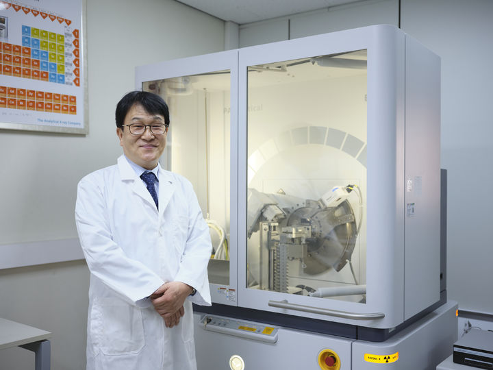[대전=뉴시스] 고성능 리튬 이차전지용 음극재 제조기술을 개발한 KBSI 전주센터 김양수 책임연구원. *재판매 및 DB 금지