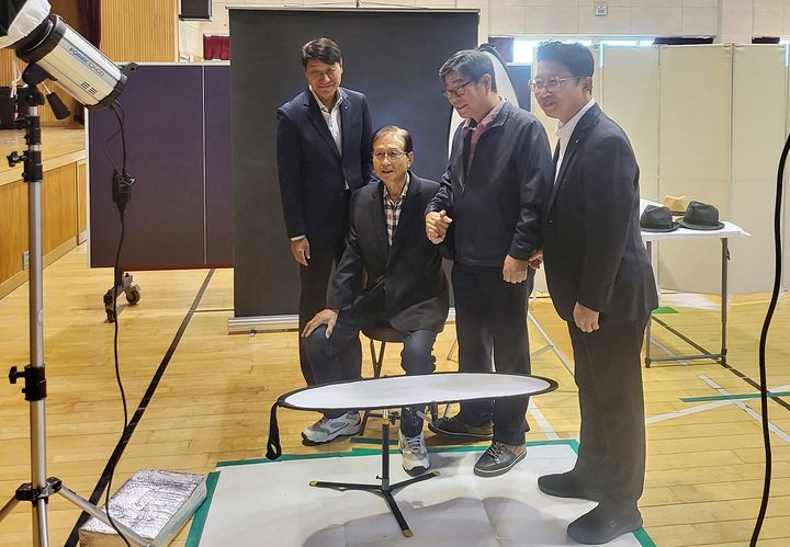 [괴산=뉴시스] 농업인 행복버스. (사진=농협 괴산군지부 제공) photo@newsis.com *재판매 및 DB 금지