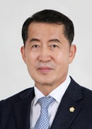 정읍시의회, 무소속 이복형 의장 당선…다수 민주당 참패