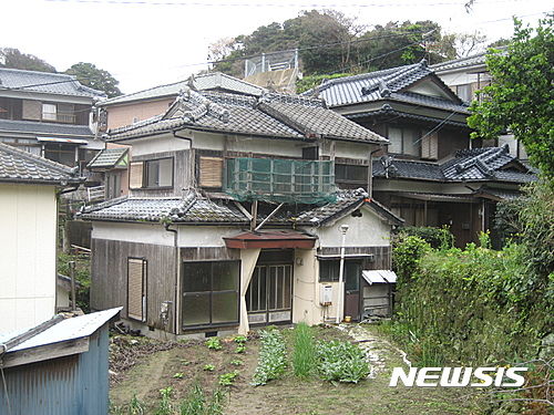 [서울=뉴시스] 일본 내 고령화로 방치된 노후 주택이 증가하고, 이를 해결할 건축 인력이 부족해 주택 공급 문제가 심화될 전망이라고 15일 니혼게이자이신문이 보도했다. (사진=뉴시스DB) 2024.01.15. *재판매 및 DB 금지