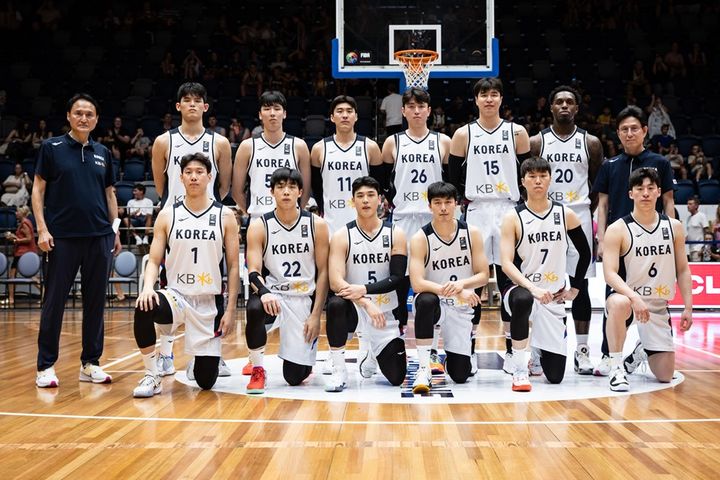 [서울=뉴시스] 한국 남자 농구 대표팀. (사진 = FIBA 제공) *재판매 및 DB 금지
