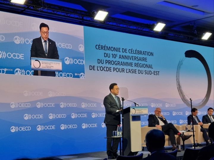 김병환 기획재정부 1차관은 OECD 각료이사회 개회식 세션에 참석하여 발언을 하고 있다. (사진 = 기재부 제공) 2024.05.04. *재판매 및 DB 금지