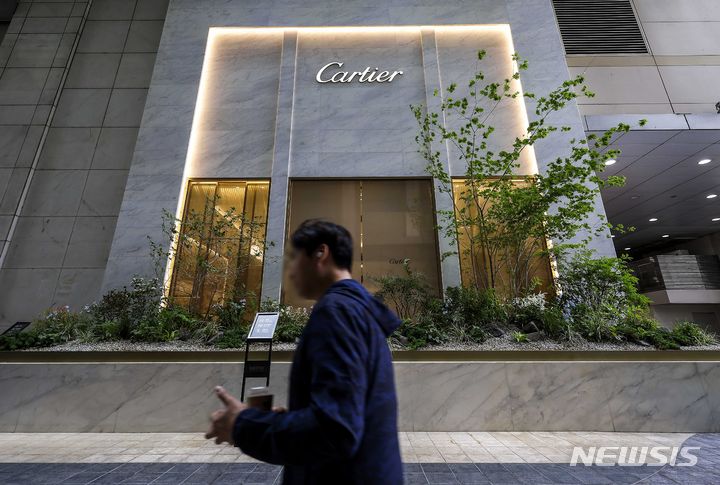 까르띠에 10일 가격인상 예고…추석 앞두고 또 명품가 줄인상 움직임