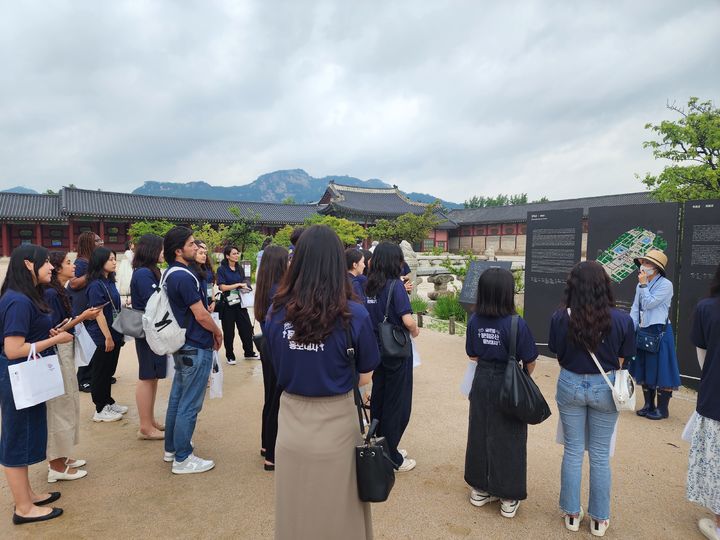 [서울=뉴시스] 글로벌 문화유산 홍보대사 교육 (사진=국가유산청 제공) 2024.05.30. photo@newsis.com *재판매 및 DB 금지