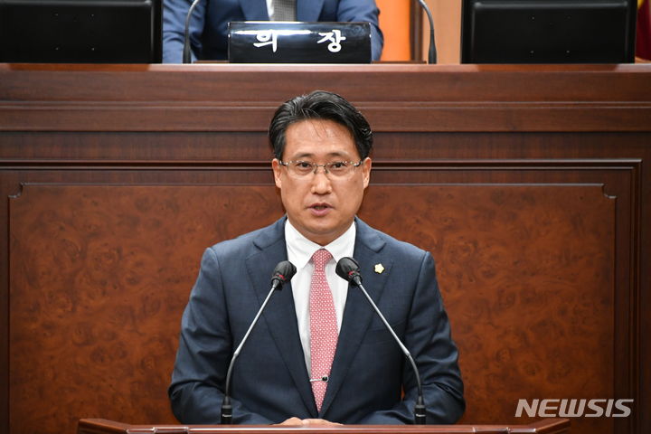 송재석 김해시의원 "어린이보호구역 야간 규제 완화 필요"