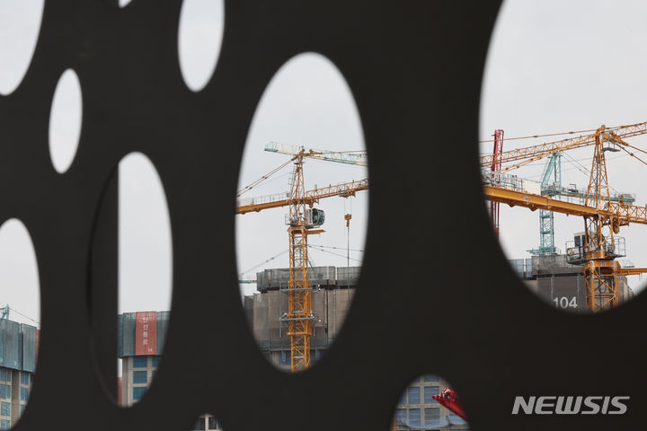 "버틸 여력 없다"…미분양·청약 부진에 중견 건설업계 생존 위기