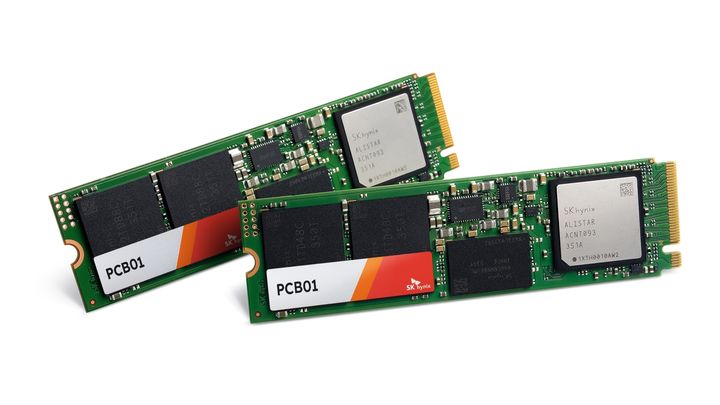 [서울=뉴시스]SK하이닉스가 온디바이스 AI PC에 탑재되는 업계 최고 성능 SSD(솔리드스테이트드라이브) 제품인 'PCB01'의 개발을 완료했다고 28일 밝혔다. (사진 = 업체 제공) photo@newsis.com *재판매 및 DB 금지