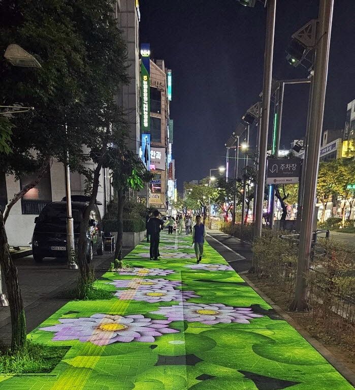 익산 영등상권, 미디어아트 연출 야간 명소로 탄생