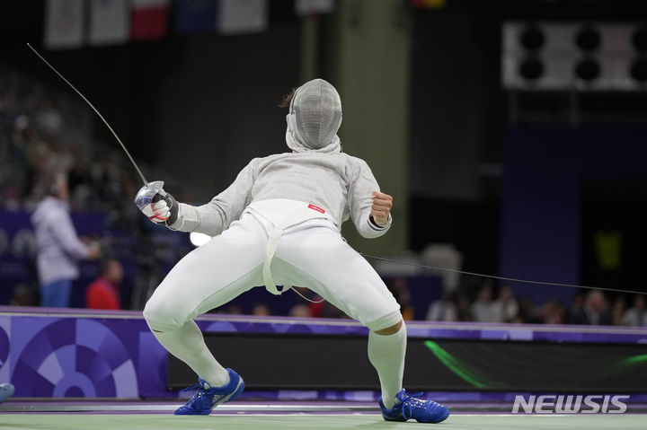 오상욱, 男사브르 개인전 4강 진출…펜싱 첫 메달 보인다[파리 2024]