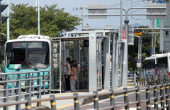 제주 대중교통 환급 '모두의 카드' 1년새 가입 2.3배 증가