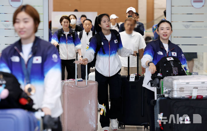 //image.newsis.com/2024/08/12/NISI20240812_0020485296_web.jpg?rnd=20240812175601