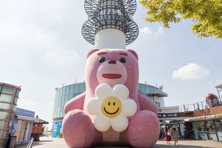 롯데홈쇼핑, 다음달 1일까지 남산서울타워에서 초대형 벨리곰 전시.(사진=롯데홈쇼핑 제공)  *재판매 및 DB 금지