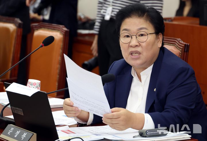 문정복 "시흥 버스 도비 확대해야"…과천 경마장 대체부지 검토도 촉구
