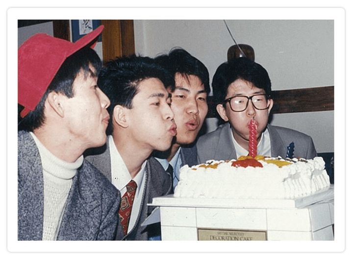 30년간 평사원→사장 '샐러리맨 신화' 12명?…CEO 사관학교로 불리는 이... - 뉴스 썸네일 이미지