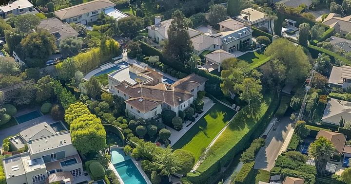 “Harris’s second home, LA, is a strong backer” – WSJ[2024美대선] :: Sympathetic Media Newsis ::