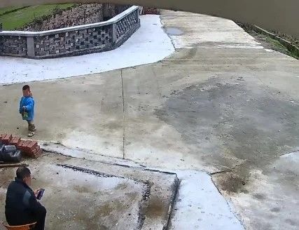 í˜¼ìž ê°•ì— ê°„ 3ì„¸ ì† ìž ì µì‚¬â€¦í• ì•„ë²„ì§€ëŠ” íœ´ëŒ€í ° í•˜ëŠ ë ¼ :: ê³µê° ì–¸ë¡ ë‰´ì‹œìŠ¤ ::