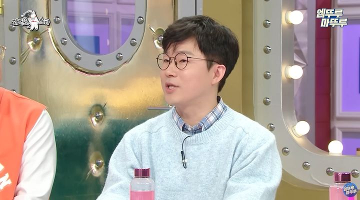 [서울=뉴시스] 유튜브 구독자 336만명을 보유한 경제·금융 크리에이터 슈카월드(본명 전석재)가 멀티채널네트워크(MCN) 기업 샌드박스네트워크(이하 샌드박스)를 떠난다. (사진=유튜브) *재판매 및 DB 금지