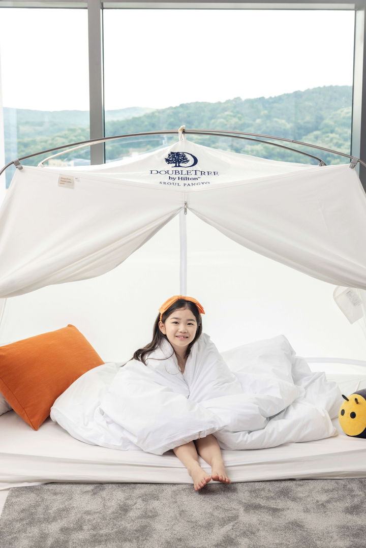 [주말&amp;호텔·리조트] 자녀와 티니핑·전통놀이 체험하며 '추캉스' 보내볼... - 뉴스 썸네일 이미지