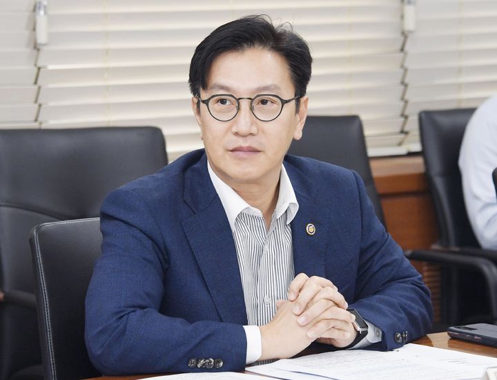 [서울=뉴시스] 김범석 기획재정부 차관이 20일 오후 서울 종로구 정부서울청사에서 제8차 부동산 시장 및 공급상황 점검 전담반 회의를 주재하고 있다. (사진=기획재정부부 제공) 2024.09.20. photo@newsis.com *재판매 및 DB 금지