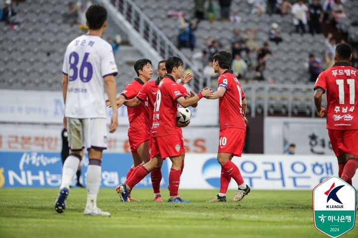 [서울=뉴시스] 프로축구 K리그2 충남아산의 강준혁. (사진=한국프로축구연맹 제공) *재판매 및 DB 금지