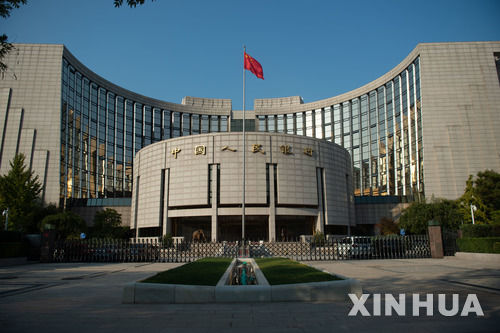  中, 기준금리 1년물 LPR 3.0% 5년물 3.5% 10개월째 동결