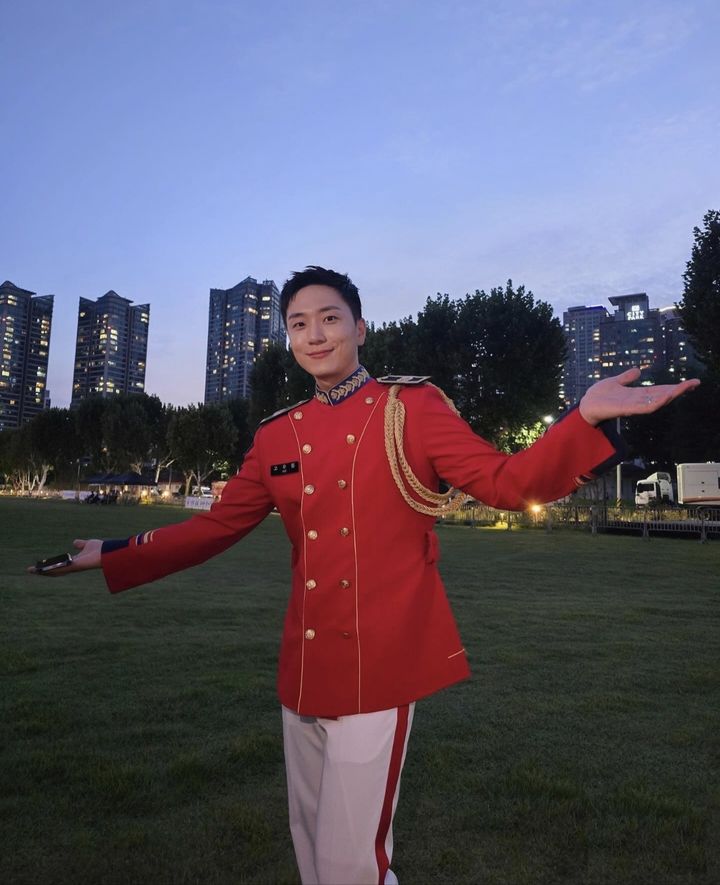 [서울=뉴시스] 고우림. (사진=고우림 인스타그램 캡처) 2024.10.06. photo@newsis.com *재판매 및 DB 금지