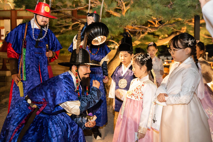 [서울=뉴시스] 한복연향 (사진=국가유산진흥원 제공) 2024.10.16. photo@newsis.com *재판매 및 DB 금지