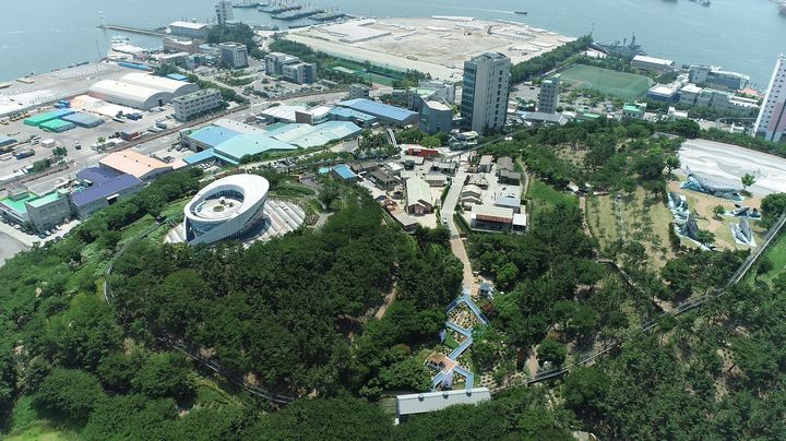 [울산=뉴시스] 울산 남구 장생포 고래문화특구 전경. (사진=울산 남구 제공) photo@newsis.com *재판매 및 DB 금지