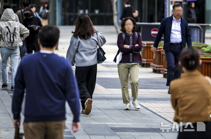 충북 구름 많음…낮 최고 17~20도