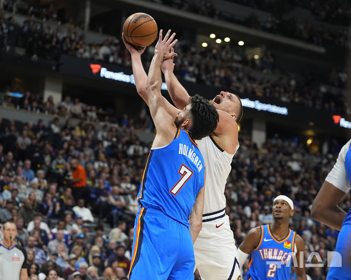 [덴버=AP/뉴시스] 미국프로농구(NBA) 오클라호마시티 선더의 쳇 홈그렌. 2024.10.24.