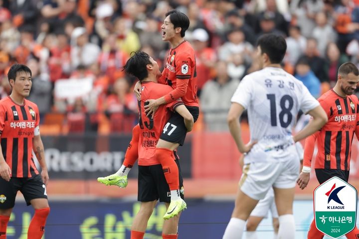 [서울=뉴시스]K리그1 강원 양민혁 결승골. (사진=대한축구협회 제공)