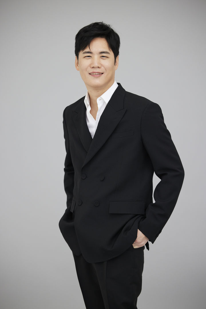 "車부품 인수까지, 그룹 미래 성장전략 총괄" 한세예스24 장남 김석환 부... - 뉴스 썸네일 이미지