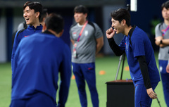 축구 국가대표 이강인·황인범, AFC 올해의 국제선수상 후보