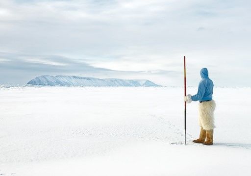 Greenland_Qeqertarsuaq(그린란드 지역 명)_2019_80x110cm ⓒ Tiina_Itkonen *재판매 및 DB 금지