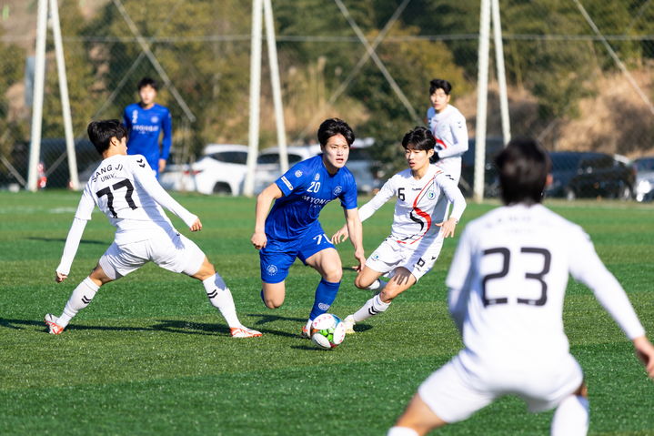 [통영=뉴시스] 신정철 기자= 경남 통영시가 2025년도 제21회 1~2학년 대학축구대회와 제61회 춘계대학축구연맹전 유치에 성공했다고 20일 밝혔다. (사진=통영시 제공) 2024.11.20. photo@newsis.com *재판매 및 DB 금지