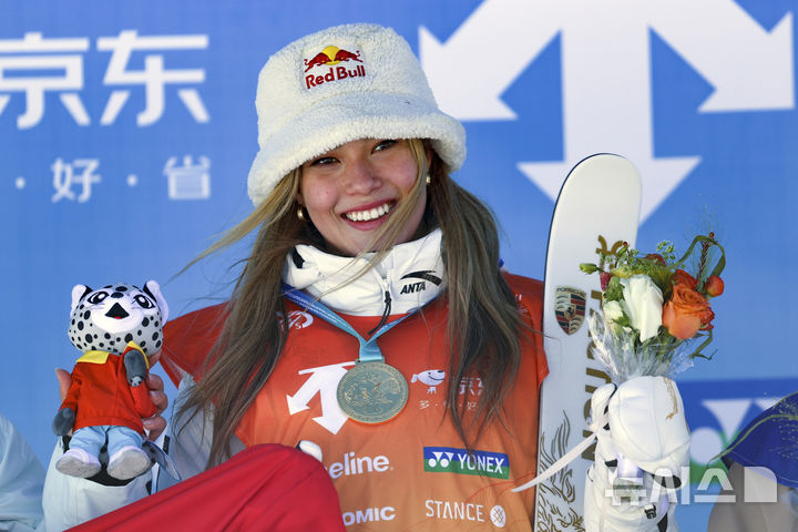 [오늘의 뉴스종합] 2026 동계올림픽 주목 스타, 오현규 이적 소식, KCC 허웅 51점 폭발, 임명옥 시즌 아웃, 박지수 MVP 선정