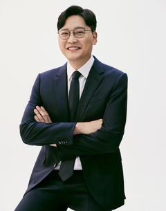 토스 이승건, '만우절 이벤트' 논란에 "미처 헤아리지 못해…부동산 차익 환원"