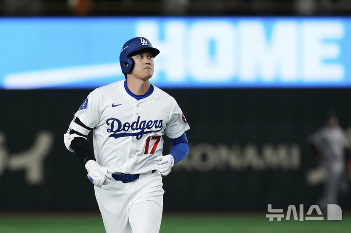 도쿄돔 달군 오타니 홈런…다저스, 일본 요미우리와 평가전서 5-1 승리