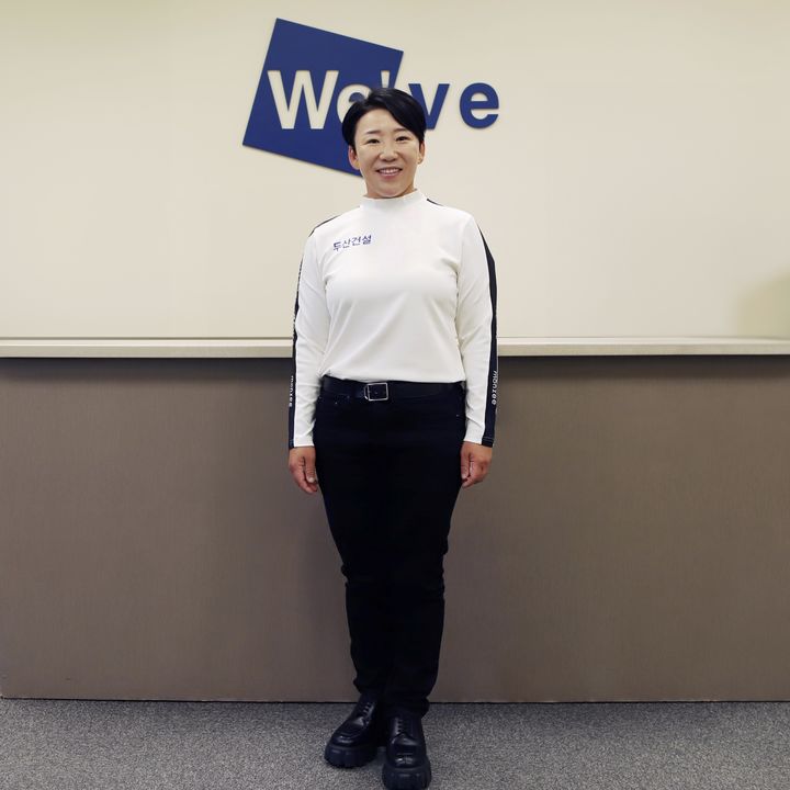 두산건설, 한미일 여자골프 통산 65승 신지애와 후원 계약