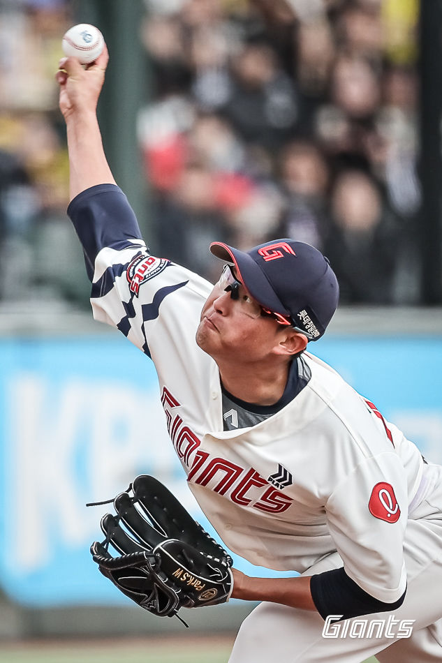 '최종 점검 끝' 롯데 박세웅, 키움과 시범경기 5이닝 5K 2실점