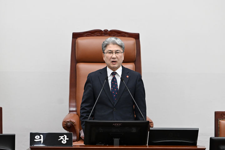 이상봉 제주도의장 "尹 탄핵안, 헌재 조속한 판단 촉구"