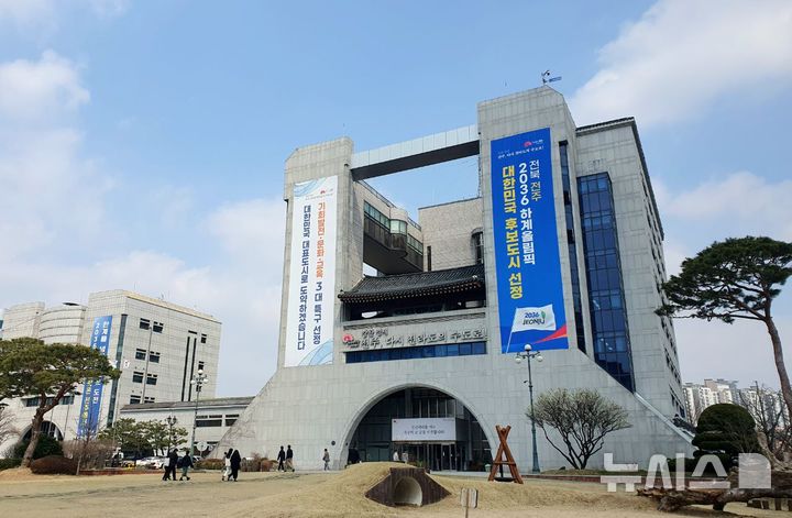 전주시, 추석 연휴 특별교통대책 가동…공영주차장 무료 개방 폰테크
